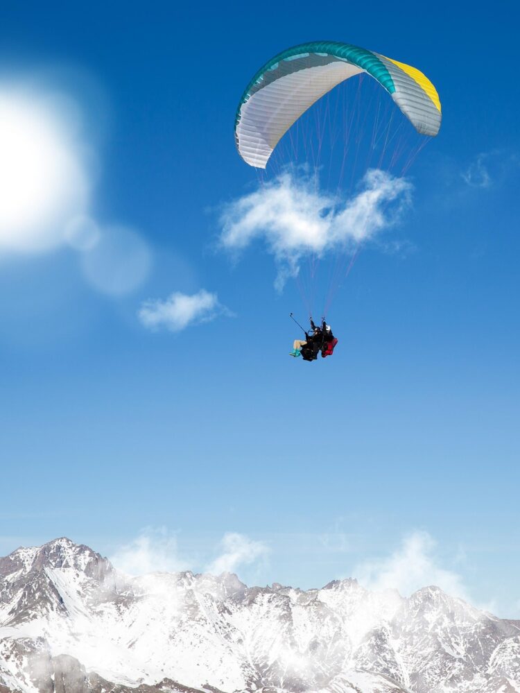 Navigating Through Common Travel Challenges: Tips for a Hassle-Free Journey